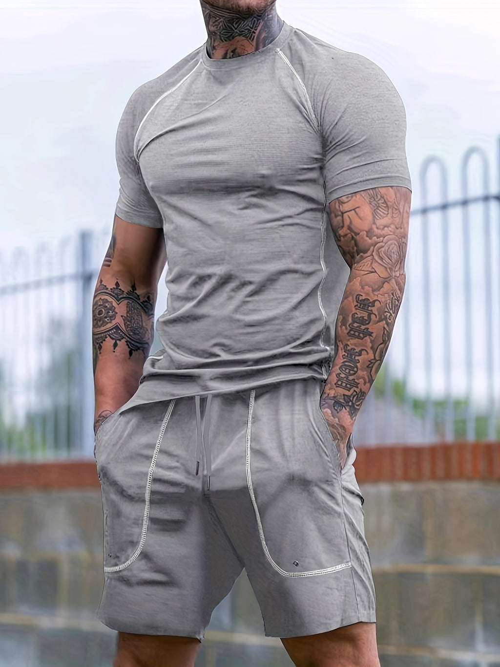 2-Piece Men's Solid Summer Workout Co-ord Set - Quick-Drying, Breathable, Crew Neck T-Shirt & Drawstring Shorts with Pockets, Moisture-Wicking, Lightweight, Comfortable, Perfect for Fitness, Gym, Running, Outdoor Activities